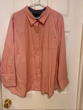 Tommy Hilfiger lightPink Button-Front Shirt